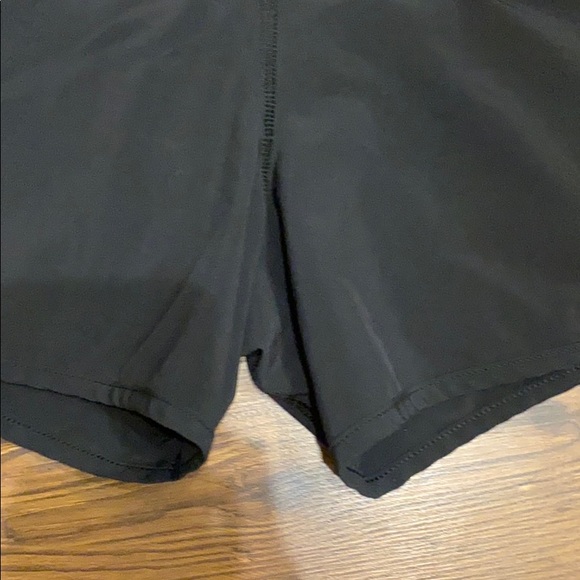 Lululemon speed up shorts - Picture 6 of 7